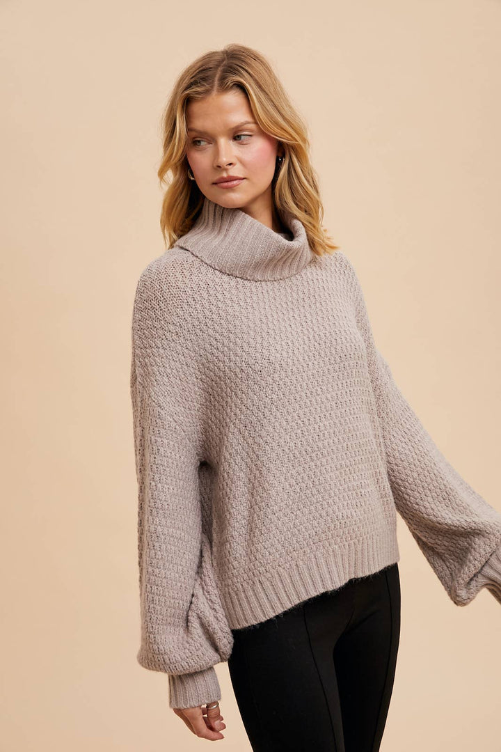 Nora TURTLENECK SWEATER